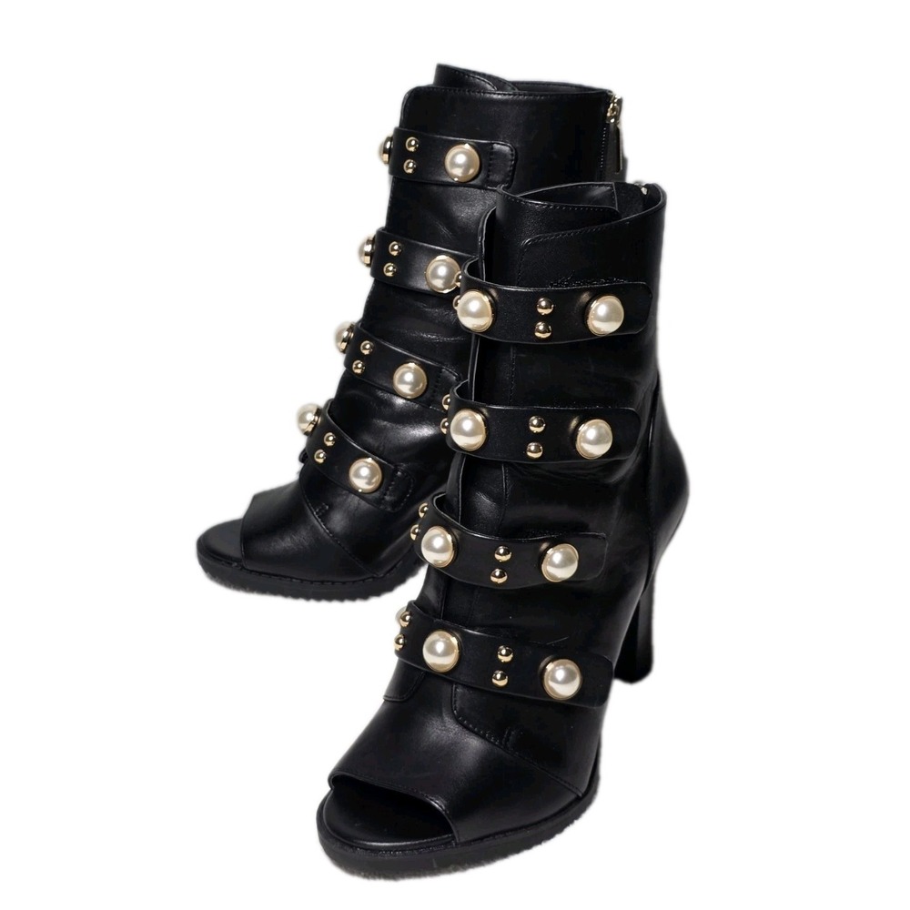 Karl Lagerfeld Paris Womens Size8.5M/39B Brayden Pearl Leather Gladiator Bootie